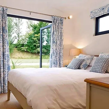 Cedar Retreats Northallerton