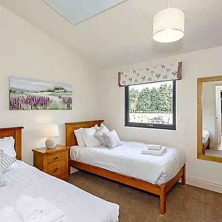 Cedar Retreats Northallerton
